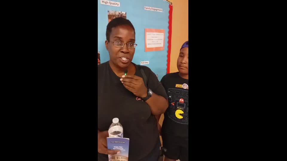 Still image out of testimonial from Event Attendee