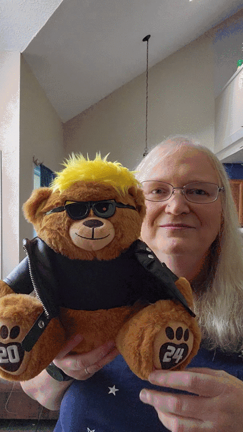 Animated image out of testimonial from Liz