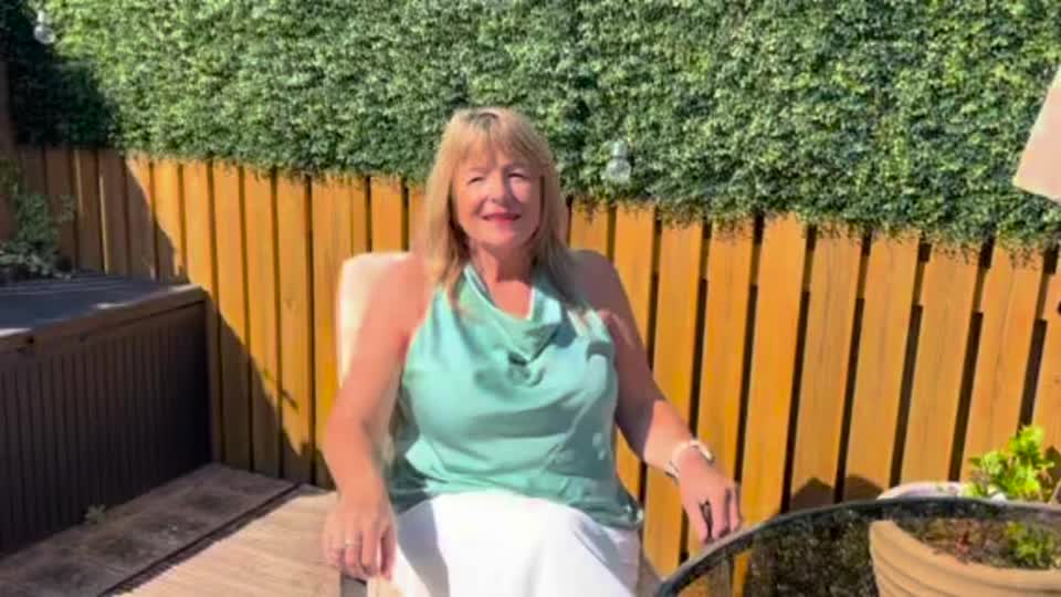 Still image out of testimonial from Grainne Fletcher
