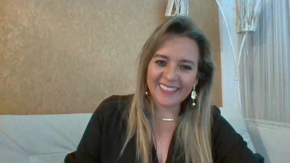 Still image out of testimonial from VANIA GISMONDI