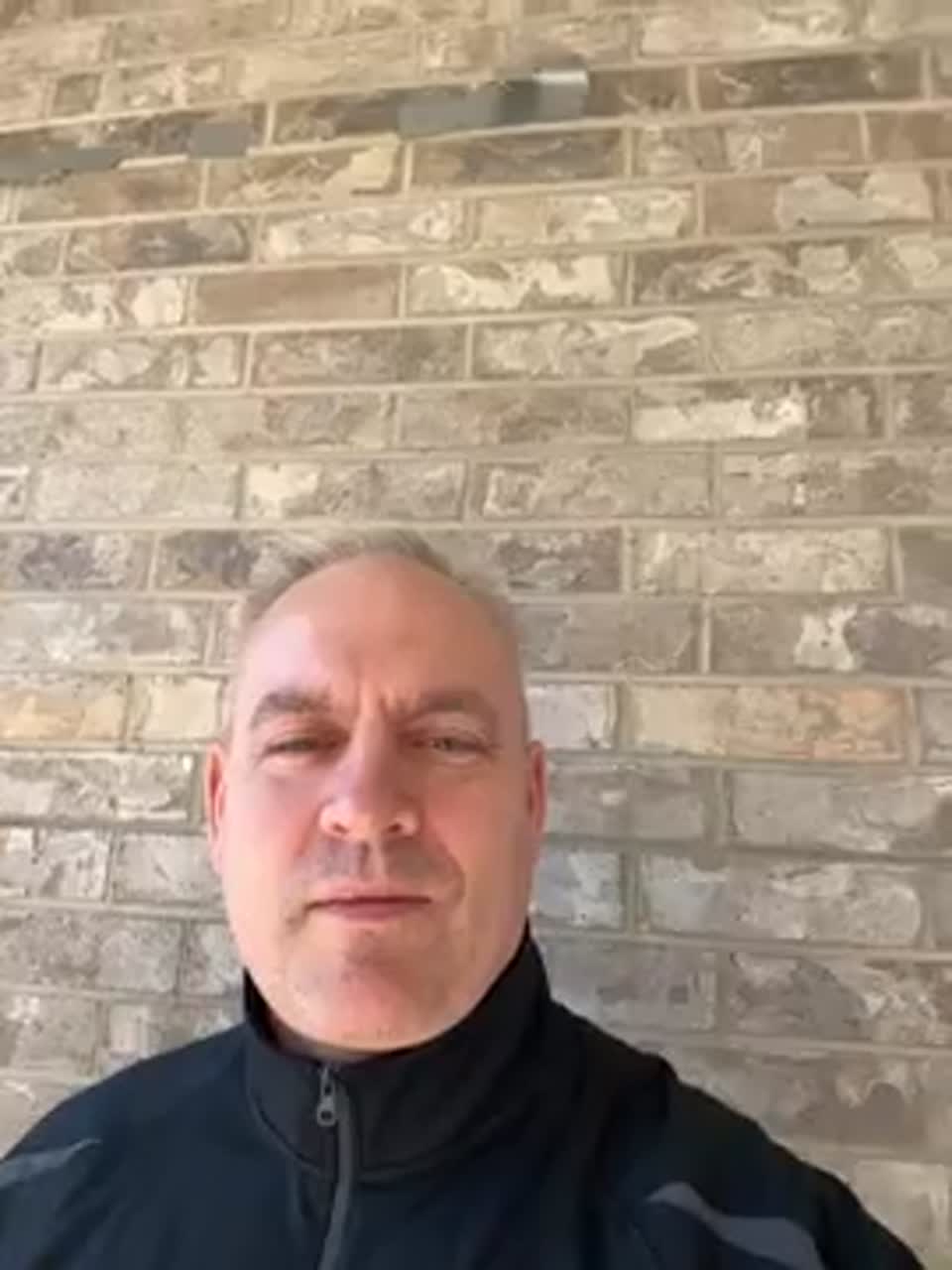 Still image out of testimonial from Lincoln Holbrook