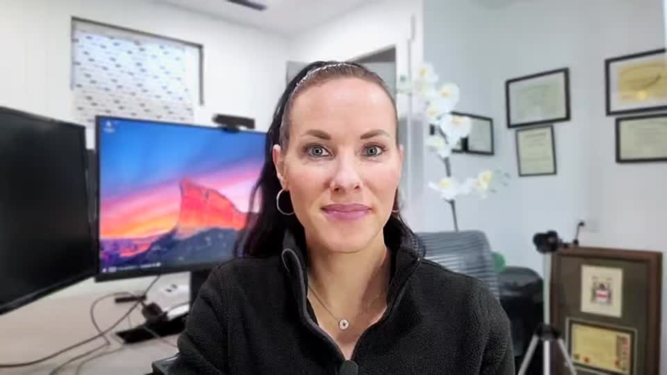 Still image out of testimonial from Diana Groesbeck