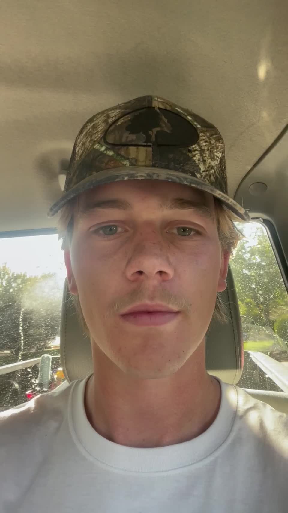 Still image out of testimonial from Kamden Dillon