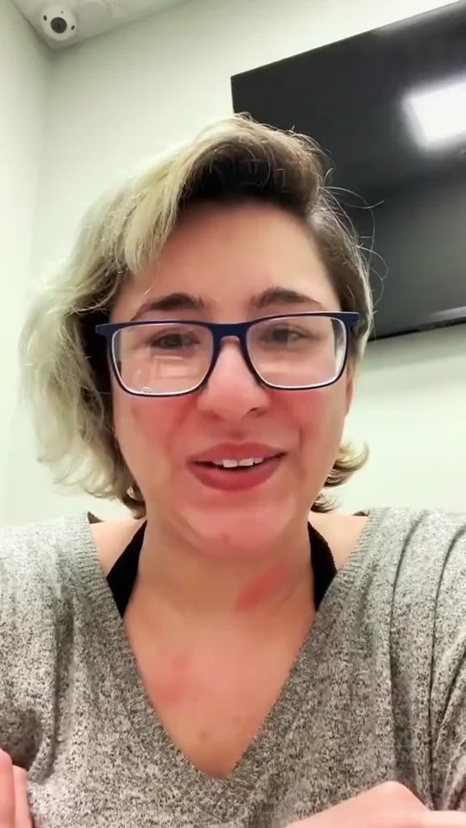 Still image out of testimonial from Marieta