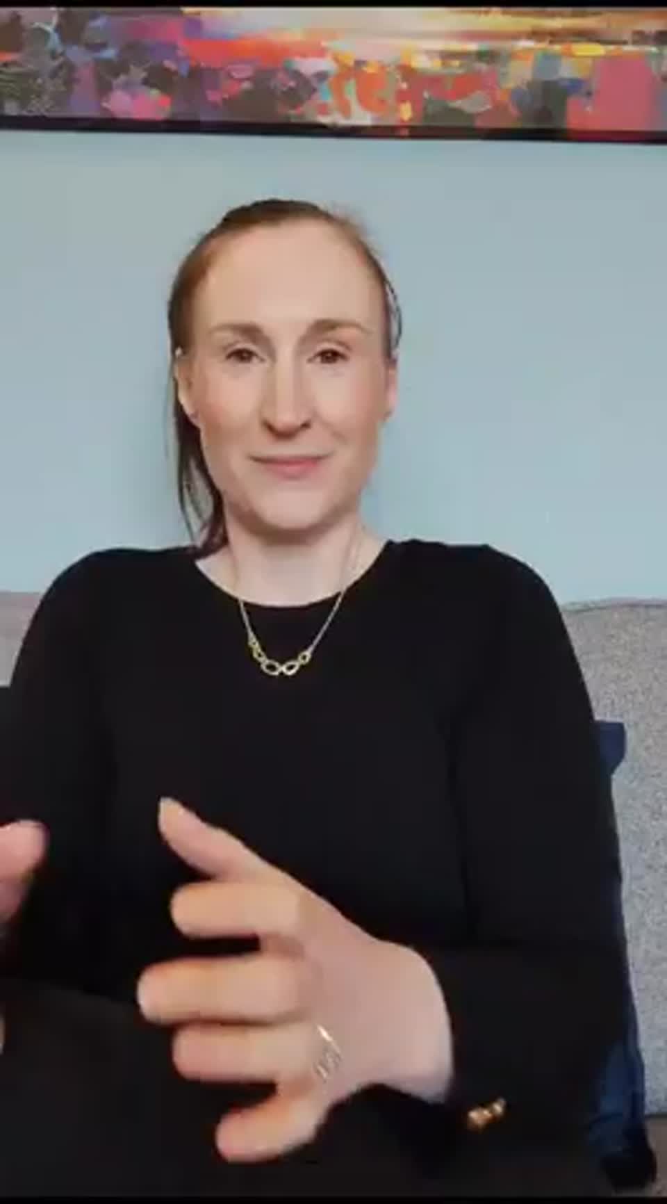 Still image out of testimonial from Caitriona Cooke
